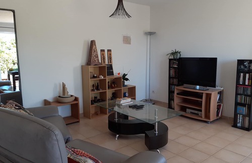 Vedene House | Villa with garden in quiet subdivision. At 10 minutes from Avignon