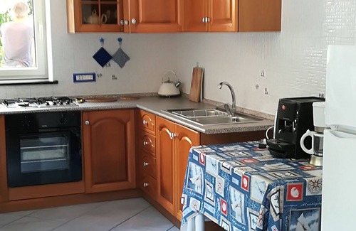 Sant'Agnello Villa | Villa with garden in the hills of Sorrento