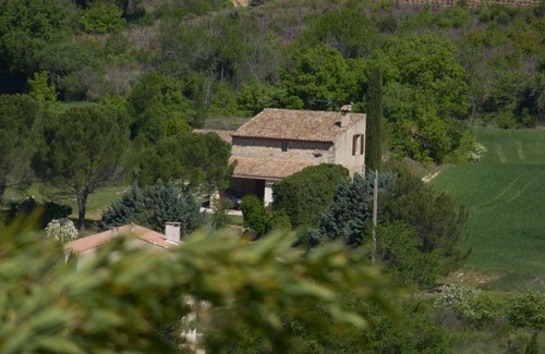 Grambois Villa | Villa with Garden of 5000 m2 in Grambois.