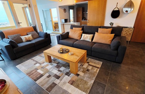 Caleta de Fuste Villa | Villa with impressive views, own pool & free wifi