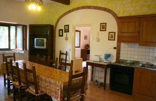 Petrignano del Lago Villa | Villa with private swimming pool, green fenced garden, perfect for families with children, just outs