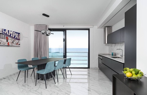 Noto Marina Villa | Villa with jacuzzi and sea view in Lido di Noto, Sicily