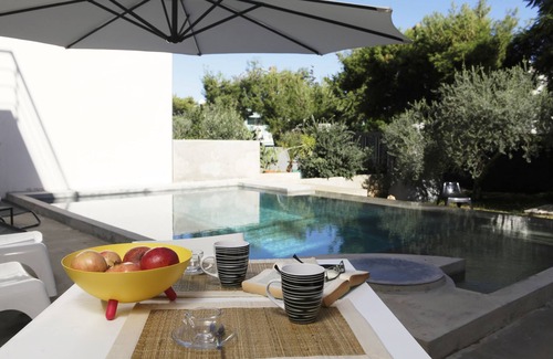 Mandra Capreria House | Villa with pool/garden near the sea