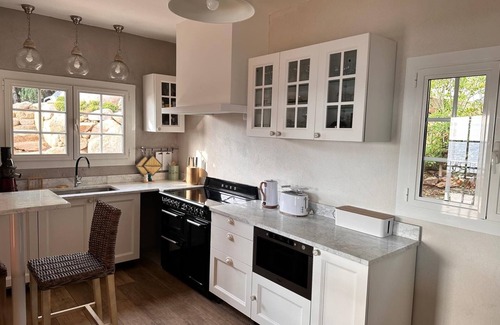 Sari-Solenzara Villa | Villa with panoramic sea view, private pool and creek access