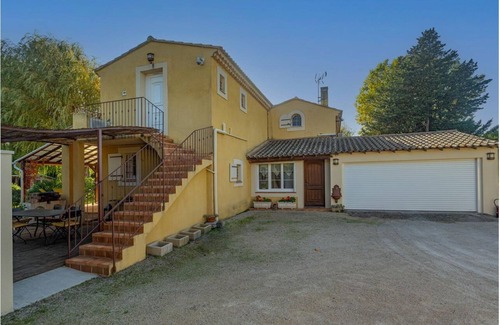 Le Thor Villa | Villa with Plage® pool, and large shaded garden in Provence and Luberon.