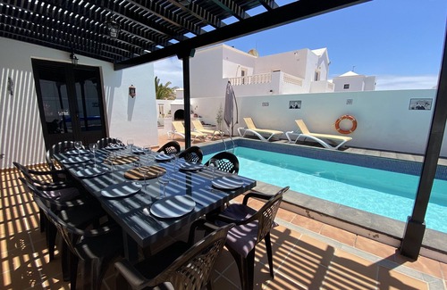 Costa Teguise House | villa with pool, 10 min from the beach, quiet, Costa Teguise