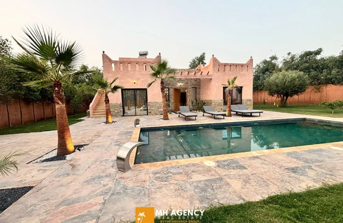 Menara Villa | Villa with pool Aghmat