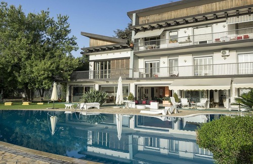 Trecastagni Villa | Villa with pool and stunning views, 22 sleeps!