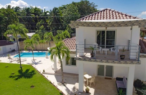 Cabarete Villa | Villa with pool and whirlpool 2 min. from the Atlantic Ocean
