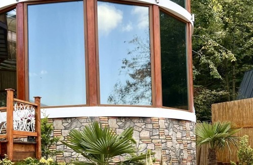 Sapanca Villa | Villa with Pool, Backyard and Jacuzzi in Sapanca