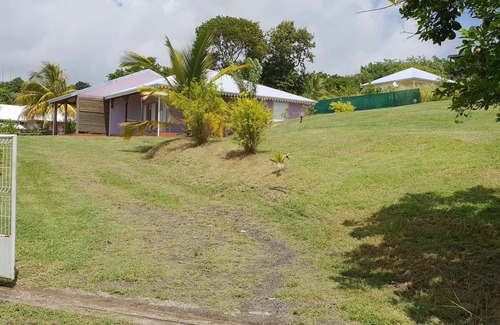 Le Vauclin Villa | Villa with Pool F3 south Martinique between mountain and sea