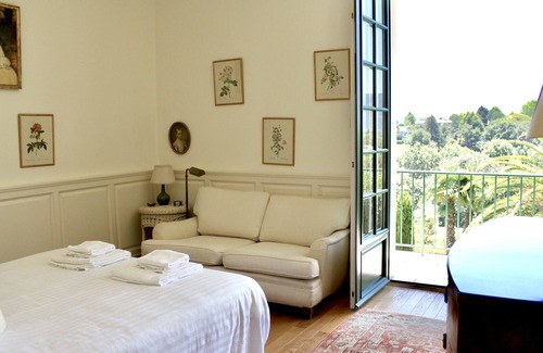Ciboure Villa | Villa with pool, views of the ocean and the Pyrenees range