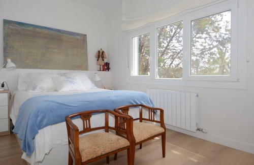 El Roc de Sant Gaieta House | Villa with private pool, barbecue, large garden and close to the beach