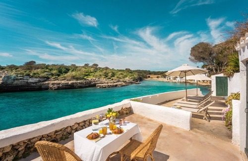 Alcaufer Villa | Villa with private cave and sea access, Alcaufar