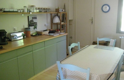 Pierrevert Villa | Villa with private pool in a quiet pine forest between Luberon and Verdon