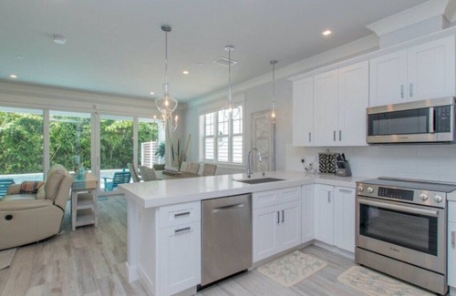 Islamorada Villa | Villa with private plunge pool, boat dock, & amazing sunsets in Islamorada Fl