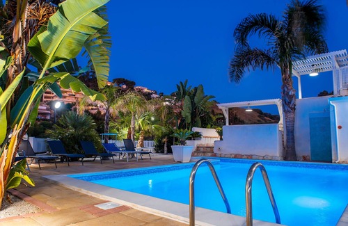 Alcamo Marina Villa | Villa with private pool wifi 150 Mt from the sea 3 bedrooms 3 bathrooms 10 places ob