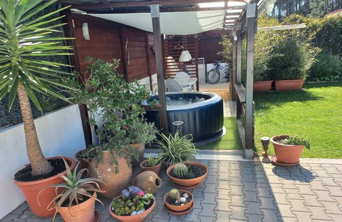 Casalinho Villa | Villa with private pool and garden, near the beach and Lagoa
