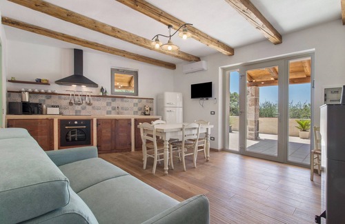 Putignano Villa | Villa ' with Private Terrace, Wi-Fi and Air Conditioning