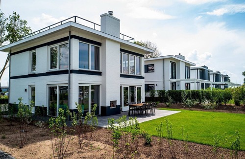 Nijkerk Villa | Villa with roof terrace near the Veluwemeer