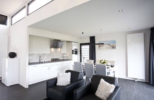 Nijkerk House | Villa with roof terrace near the Veluwemeer