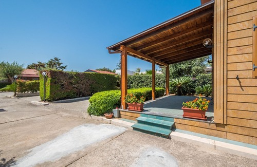 Gorgo Lungo Villa | Villa with sea view, 8 beds