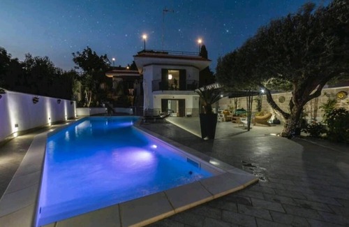 Licata Villa | Villa with Sea View Pool