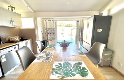 Saint-Pierre Villa | Villa with swimming pool close to the town center and 3km from the St Pierre lagoon
