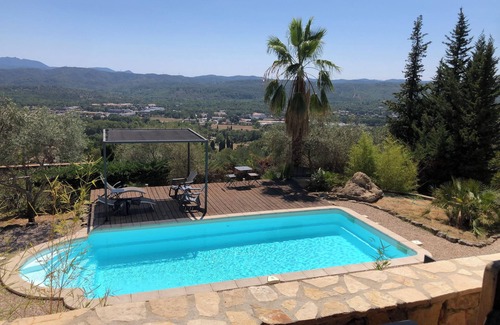 Montauroux Villa | Villa with swimming pool, superb view, wooden pontoon, 3 min from the village (July-August)