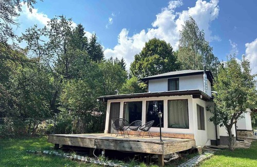 Samokov House | Villa Yarema Mountain Relax with Hot Jacuzzi & Sauna