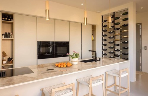 Prunete Villa | Villa Yaya