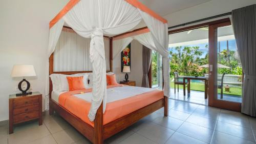 Pererenan Villa | Villa Yenian by Villa Finder