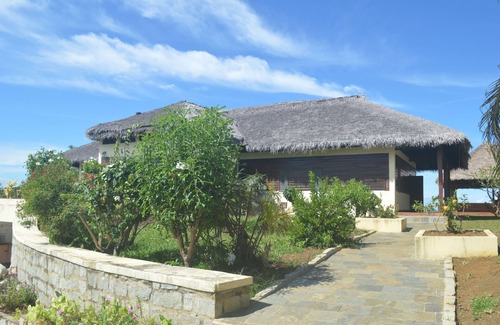 Nosy Be Villa | VILLA YLANG SEA VIEW WITH LARGE POOL AND 100 M FROM PRIVATE BEACH