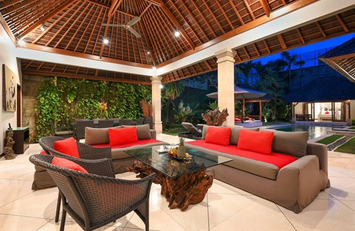 Central Seminyak Villa | Villa Zanissa