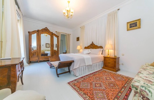 Marmaris Bed & Breakfast | VILLA ZARİK PERGAMON stunning domain, romantic, family friendly