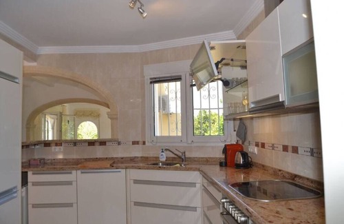 Javea Ski Chalet | Villa Zayas
