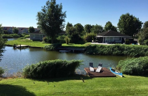 Makkum House | Villa Zeezicht Modern retreat