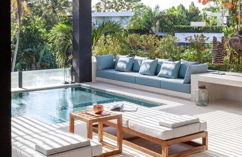 Babakan Villa | VILLA ZENO ARETE