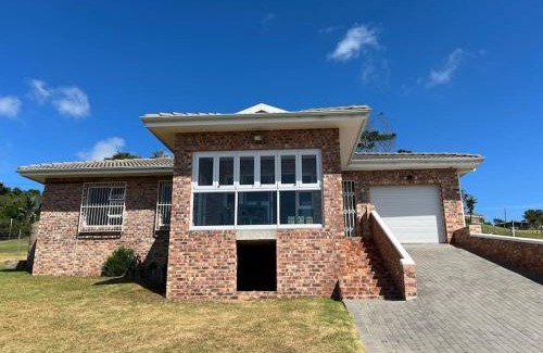 Port Elizabeth House | Village Bliss