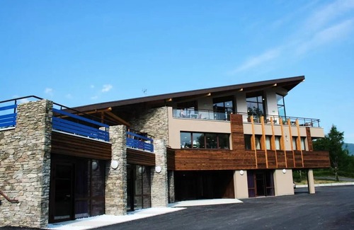 Saint-Jorioz Apartment | Village Club Le Pré du Lac* - Ternélia - Family Room 5 people