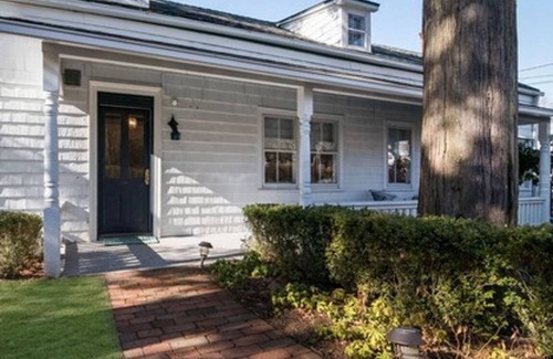 Village of Southampton House | Village Gem - July 4th Special