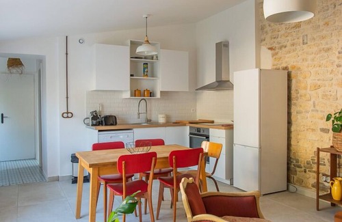 Saint-Pierre-d'Oleron House | Village house with terrace and small garden in the heart of Saint Pierre d'Oleron