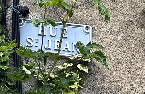 Florac House | Village house FLORAC TROIS RIVIERES well equipped/gîte