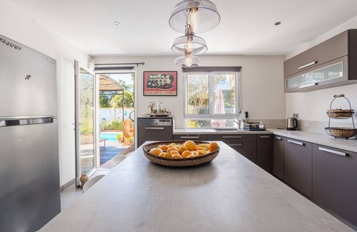 Espira de l'Agly House | Village house with private pool, Wi-Fi, and air conditioning