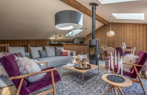 Le Praz House | Village house in the heart of Praz with sauna and garage