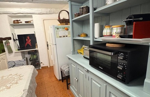 Montmeyan House | Village house in the heart of green Provence and Verdon animals welcome