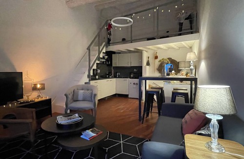 Gordes House | Village house in the heart of Gordes with breathtaking views of the Luberon Park