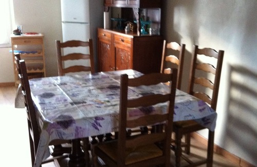 Roumoules House | Village house sleeps 6 near ST CROIX DU VERDON