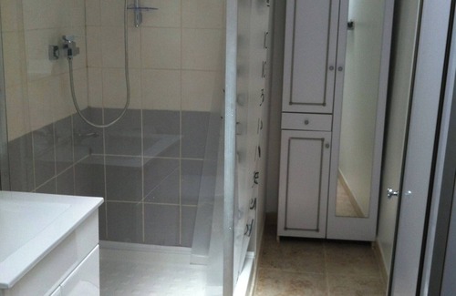 Roumoules House | Village house sleeps 6 near ST CROIX DU VERDON