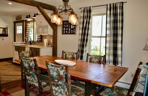 Warren House | VILLAGE HOUSE WITH COVERED BRIDGE VIEW